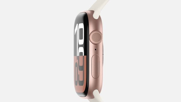 Apple Watch Series 10 GPS Jet Black Aluminum Case with Black Sport Band